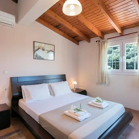 Alexandrer Villa Paleokastritsa