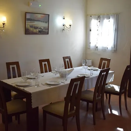 Alexandrer Villa